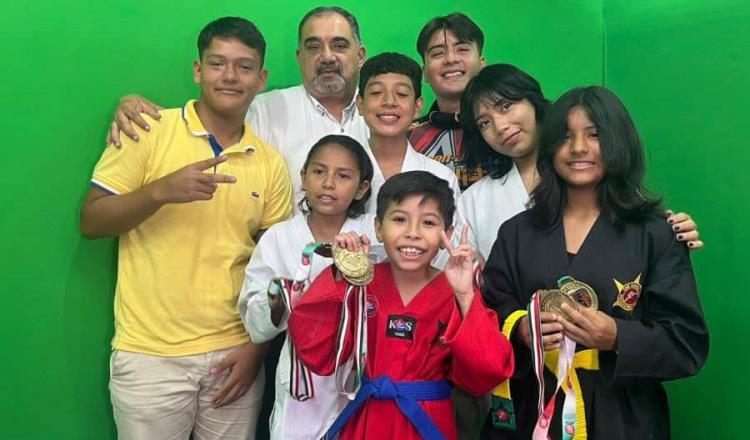 Escuela de Taekwondo Panamericano Avendaño Campeones en la VII Copa Nacional UNTI