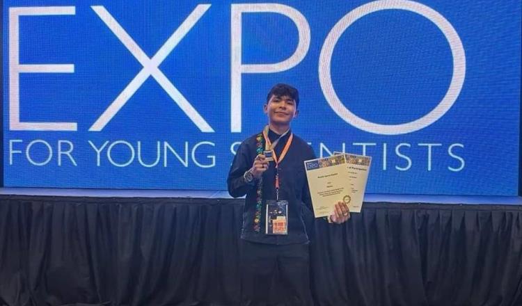 Estudiante mexicano gana oro en Expo para Jóvenes Científicos en Sudáfrica