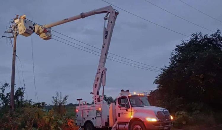 Problemas por "deficiente" servicio de CFE, reconoce Gobierno de Tabasco