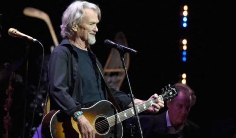 Muere Kris Kristofferson, estrella de ´Blade´ y de la música country