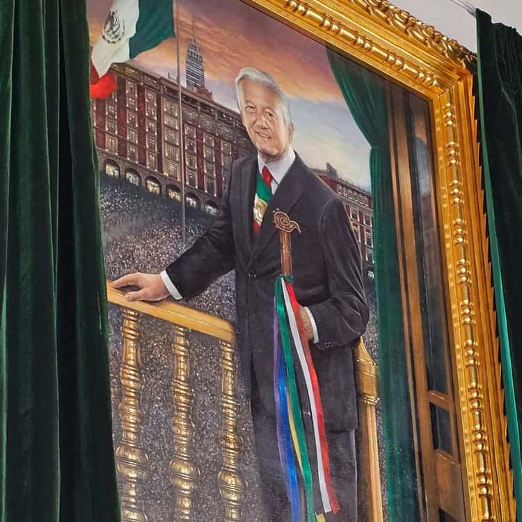 AMLO devela su retrato oficial en la Galería de los Presidentes en Palacio Nacional