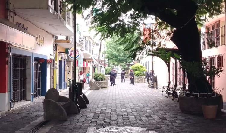 Pasan casi 20 horas sin luz comerciantes del Centro Histórico de Villahermosa