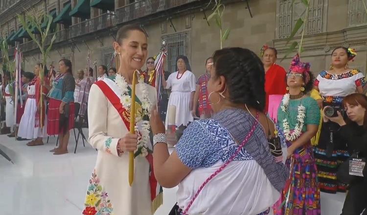 "Eres la voz de nuestros pueblos": Entregan bastón de mando a Sheinbaum