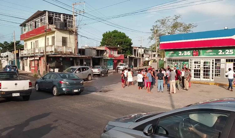 Semáforos en cruce de vía Periférico ante constantes accidentes, piden en Pyasur 