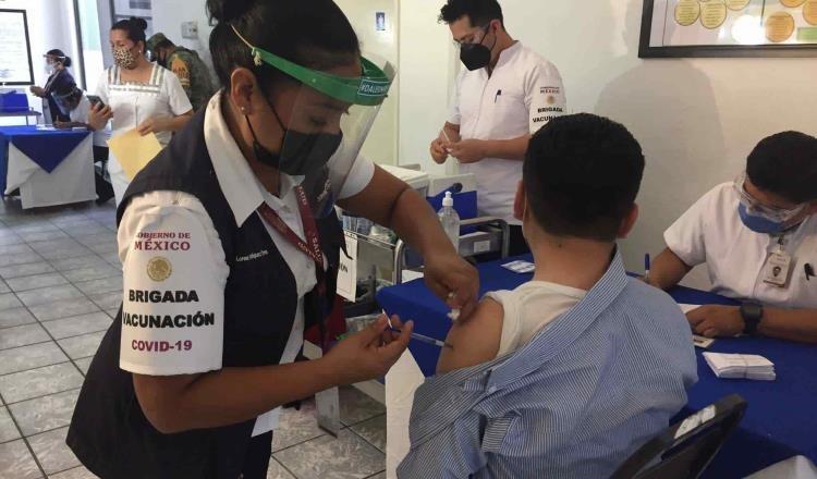 15 de octubre inicia vacunación contra influenza y COVID-19: IMSS