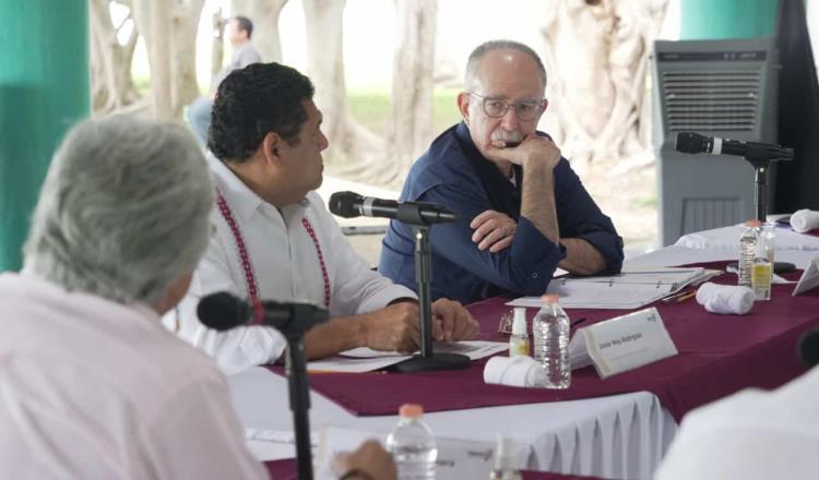 Titular de Sader visita Tabasco; se reúne con productores de cacao y ganaderos 