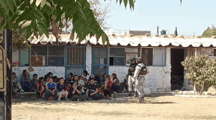 Rescatan en Chihuahua 144 migrantes; en el grupo hay niños y embarazadas