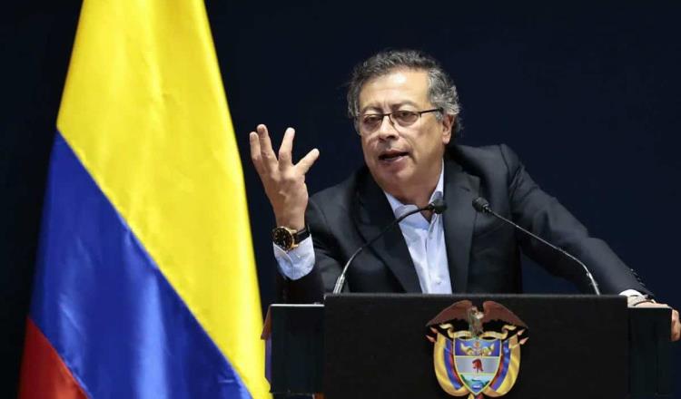 Petro ordena bombardeos contra disidentes de las FARC