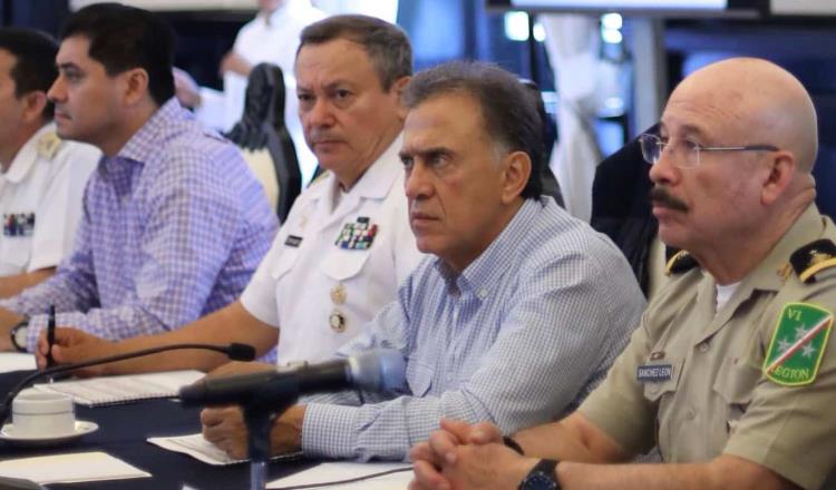 Llaman traidor a Miguel Ángel Yunes en restaurante de Veracruz