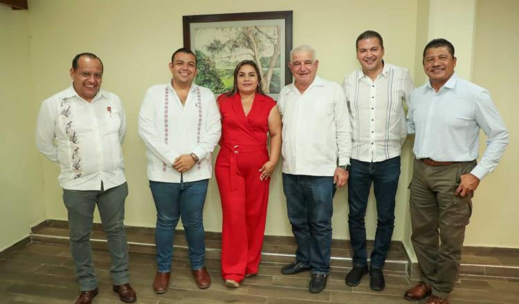 Se reúne Pepín López con alcaldes petistas de Nacajuca, Tenosique y Jalapa