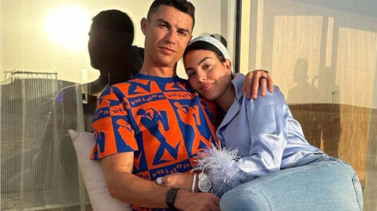 Hospitalizan a Georgina, esposa de Cristiano Ronaldo por neumonía