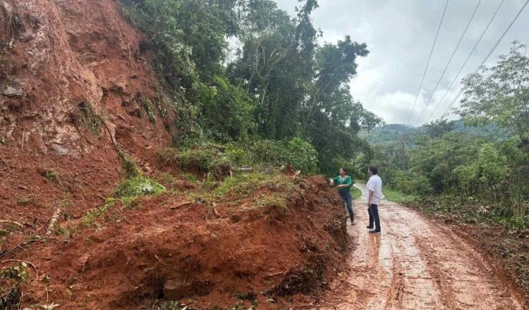 Continúan labores de limpieza en Tacotalpa tras paso de Nadine y frente frío