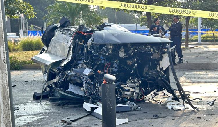 Ocurrió de nuevo: la Cybertruck vuelca y se destroza en Guadalajara