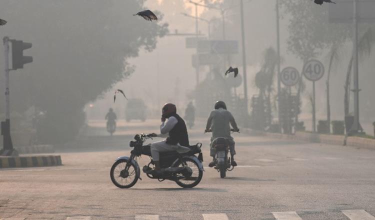 Nivel de contaminación en una ciudad de Pakistán es 40 veces superior al límite de la OMS