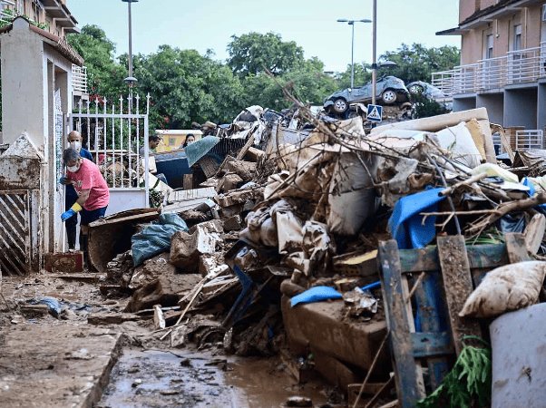 Informa SRE que no hay mexicanos entre los fallecidos por fenómeno meteorológico en Valencia