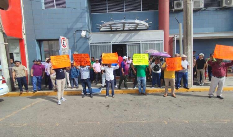 Habitantes de Nacajuca exigen a Pemex se contrate mano de obra local