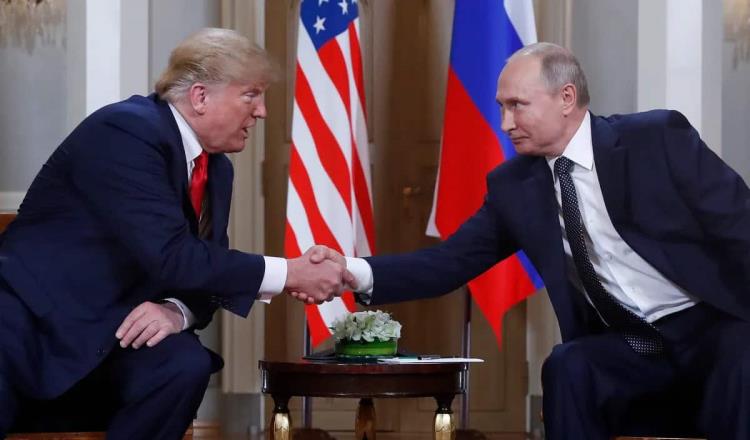 Putin felicita a Trump por su victoria en elecciones