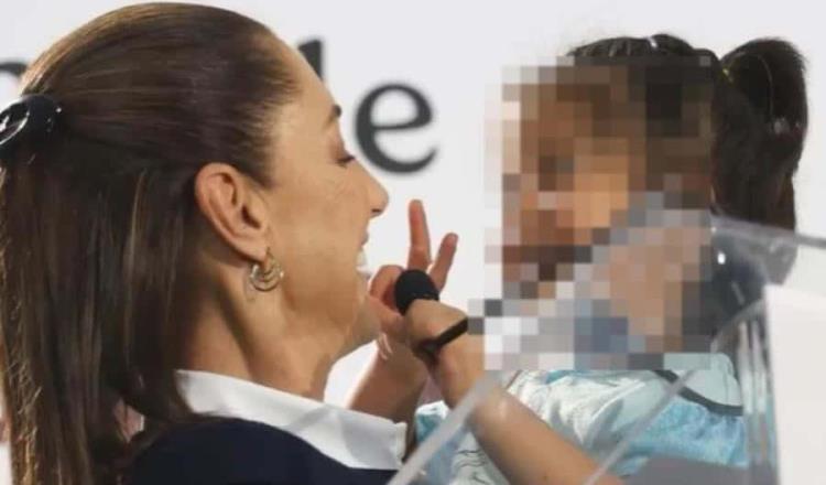 Niña "roba" corazón de todos tras sumarse al discurso de Sheinbaum en SLP