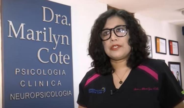 Gobierno de Puebla da 5 días a Marilyn Cote para acreditar que es médico