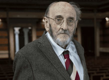 Gana el escritor español Álvaro Pombo Premio Cervantes 2024