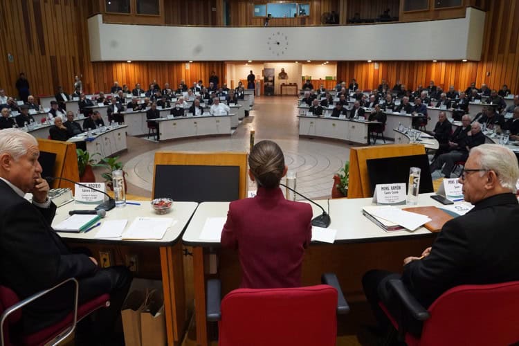 Sheinbaum se reúne con el Episcopado Mexicano