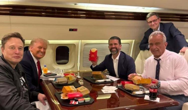 Los Trump, junto a Kennedy y Musk, "promocionan" hamburguesas