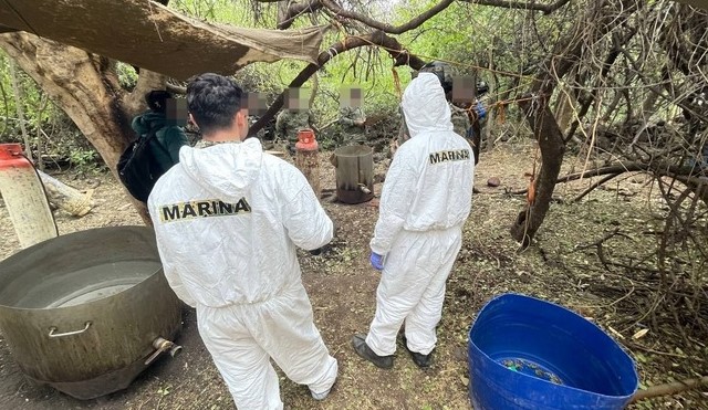 Aseguran 3 mil 625 kilos de metanfetamina y laboratorio clandestino en Guanajuato