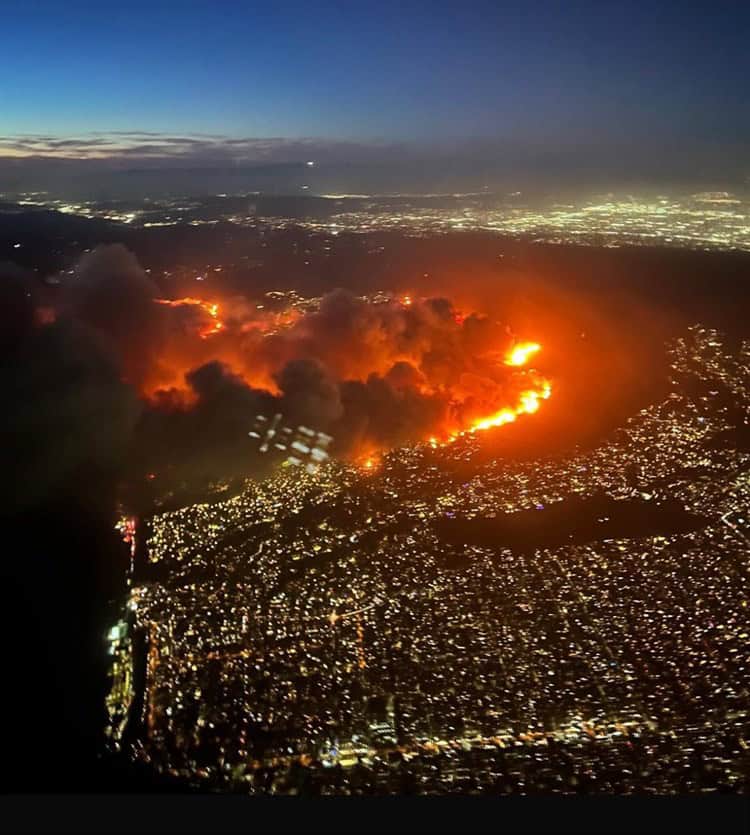 Hay al menos 5 muertos por incendios en California