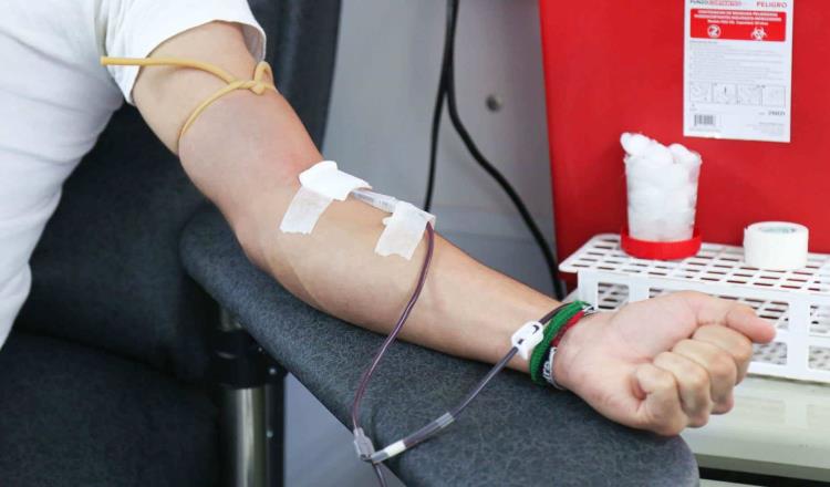 Requiere Leonardo donadores de sangre para luchar contra la leucemia